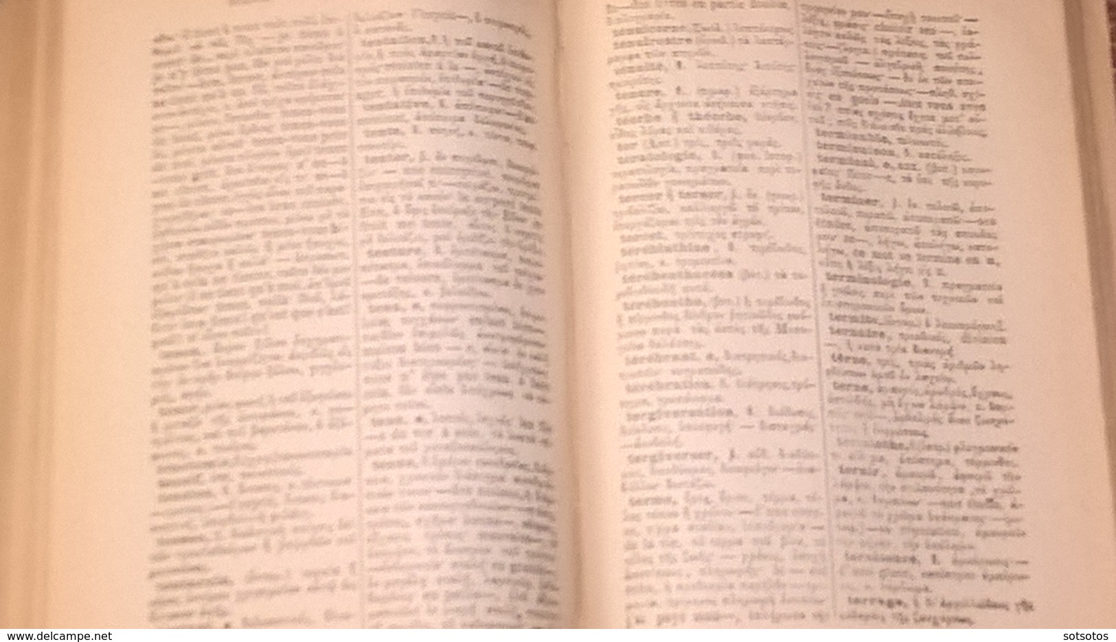 FRANCAIS-GREC Dictionaire par N. KONTOPOULOS Ed: NEOS KOSMOS (1934) 1076 pages, EN TRES BONNE ETAT  (13,50Χ17,50 cent.)