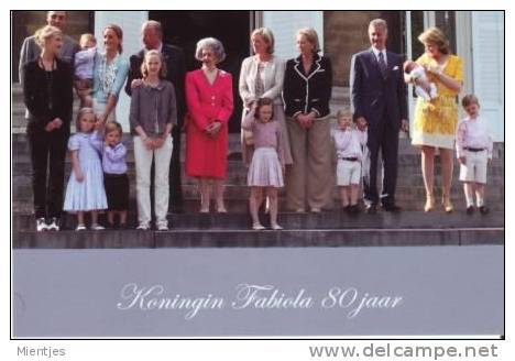 Postcard Of Family Of Belgium: Fabiola 80 Years  ( Rood 165 - Familias Reales