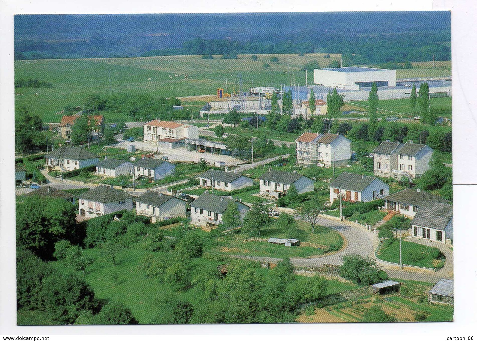 - CPM MONTIGNY-LE-ROI (52) - Le Lotissement De La Fontaine-au-Roi - Photo Maurice PERROT - - Montigny Le Roi