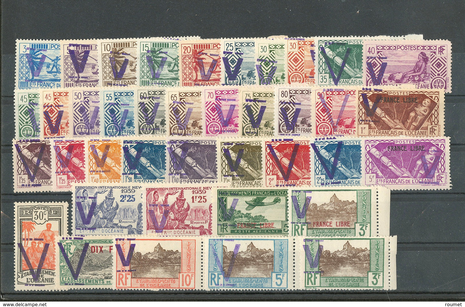 ** Lot. 1939-1945, 39 Ex Divers Entre Les N°76 Et 144 Avec Surcharge "V" Violet. - TB - Andere & Zonder Classificatie