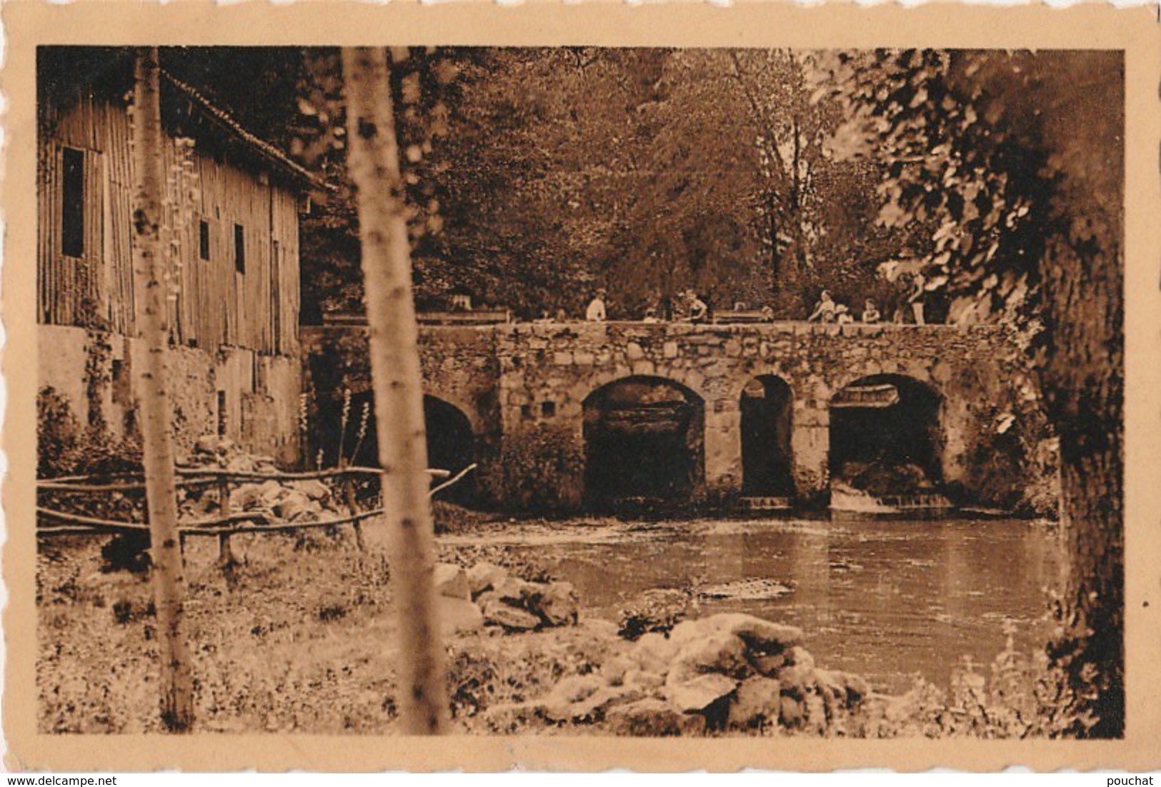 A24- 47) CASTELJALOUX (LOT ET GARONNE) MOULIN DES FRERES - (ANIMATION SUR LE PONT -2 SCANS) - Casteljaloux