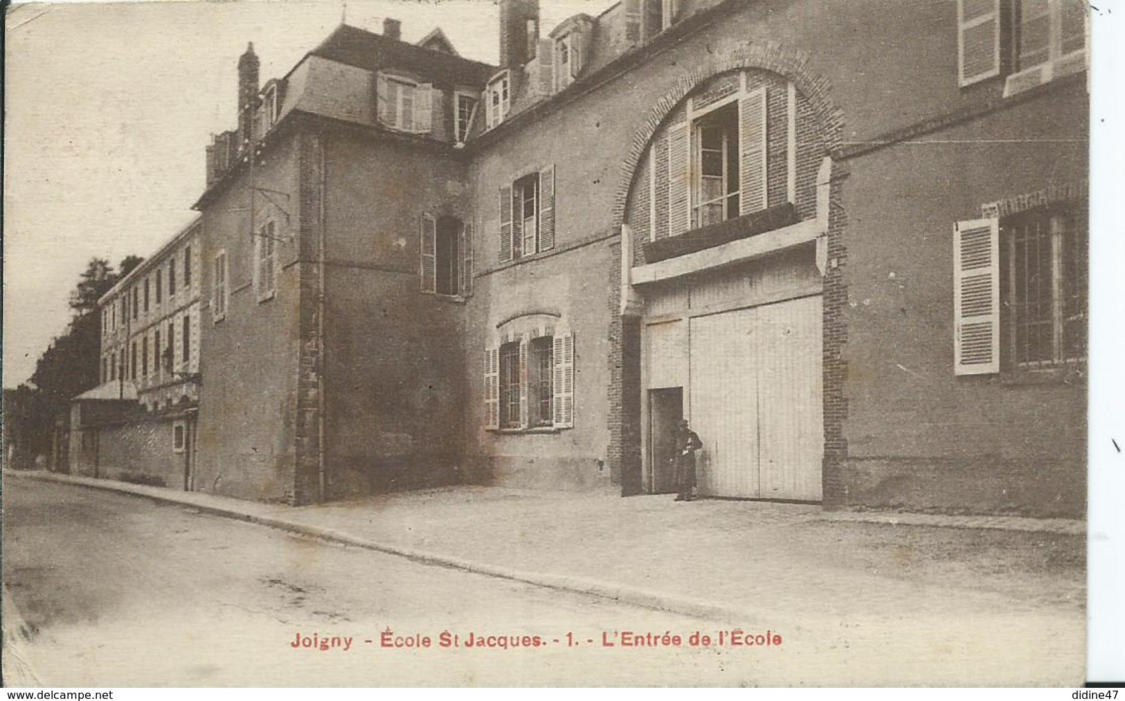 JOIGNY - école Saint Jacques - L'entrée De L'école - Joigny