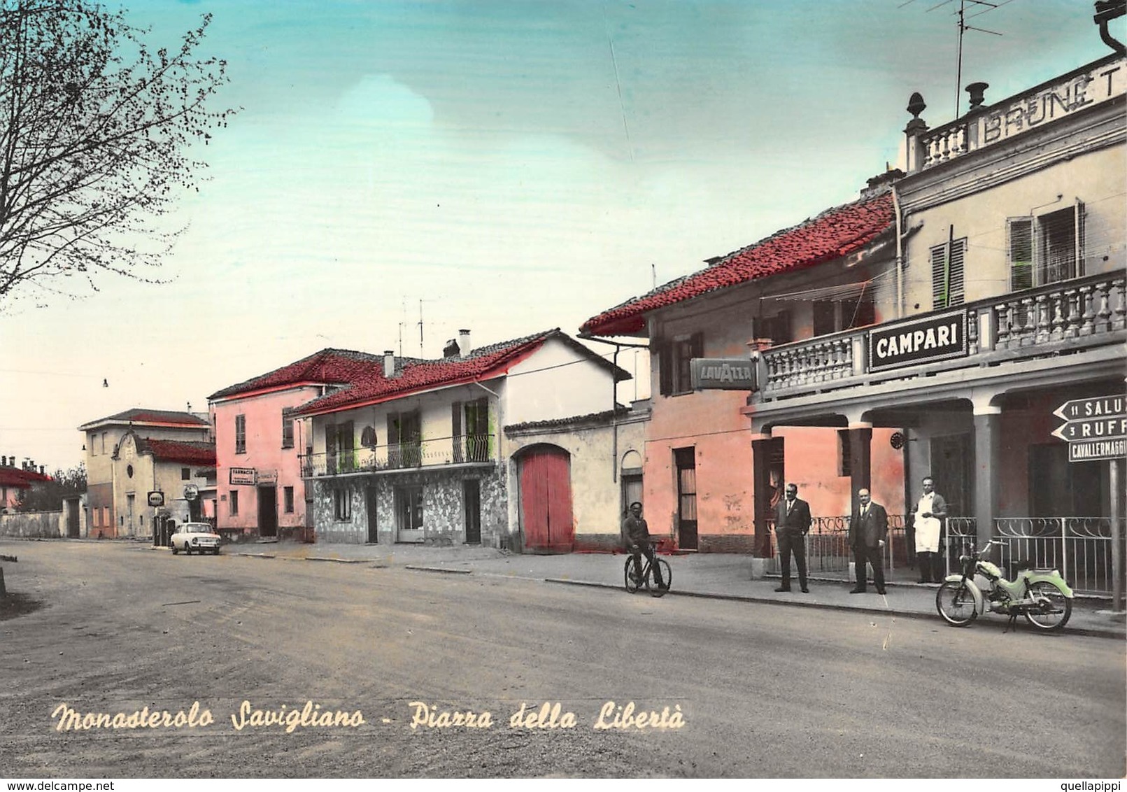 D9268 "(CUNEO)  MONASTEROLO SAVIGLIANO - PIAZZA DELLA LIBERTA" ANIMATA, DIST.SHELL, SER.PIAGGIO, CAMPARI. CART NON  SPED - Cuneo