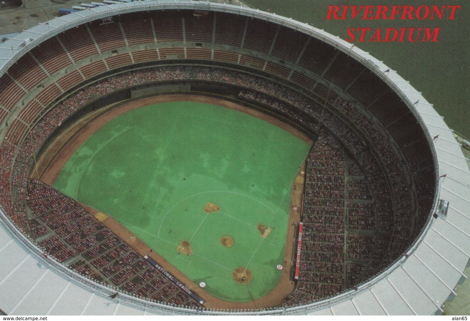 Riverfront Stadium, Cincinnati Ohio, Reds And Bengals Stadium, C1980s Vintage Postcard - Stadiums