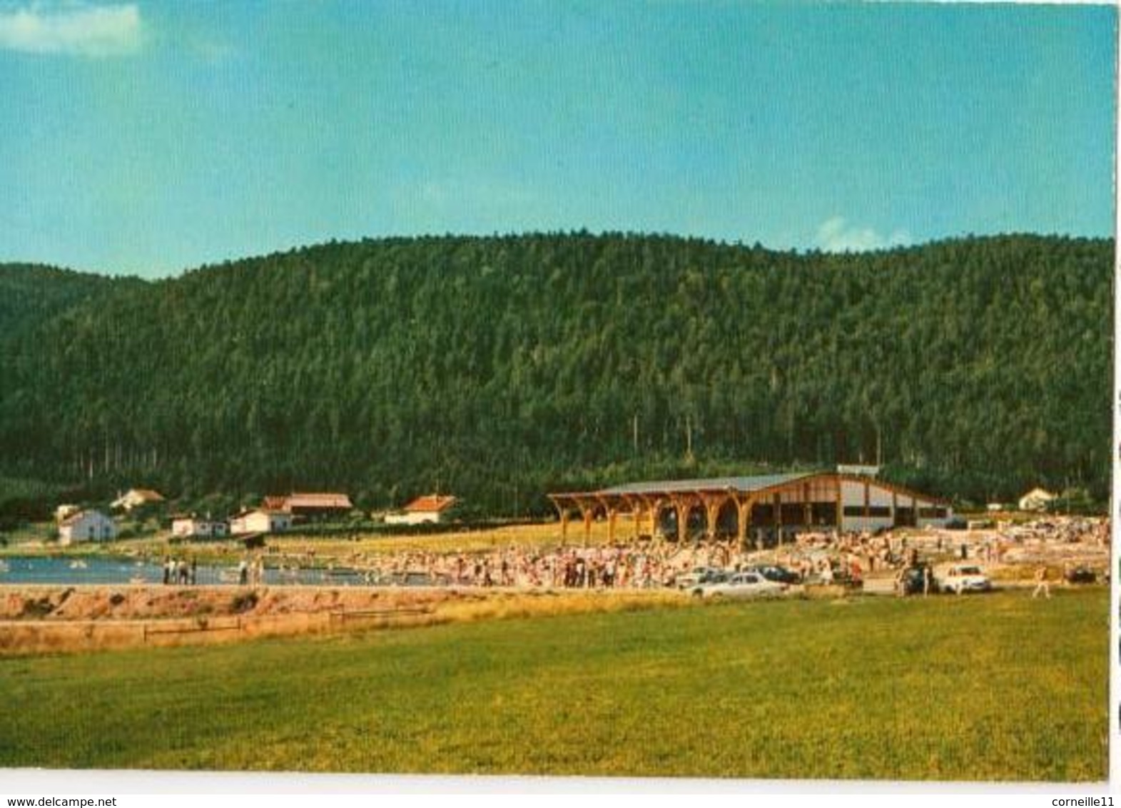 88 - ETIVAL - CLAIREFONTAINE - "BEAULIEU PLAISANCE" - VUE GÉNÉRALE DE LA PLAGE ET DU RESTAURANT PANORAMIQUE - Etival Clairefontaine