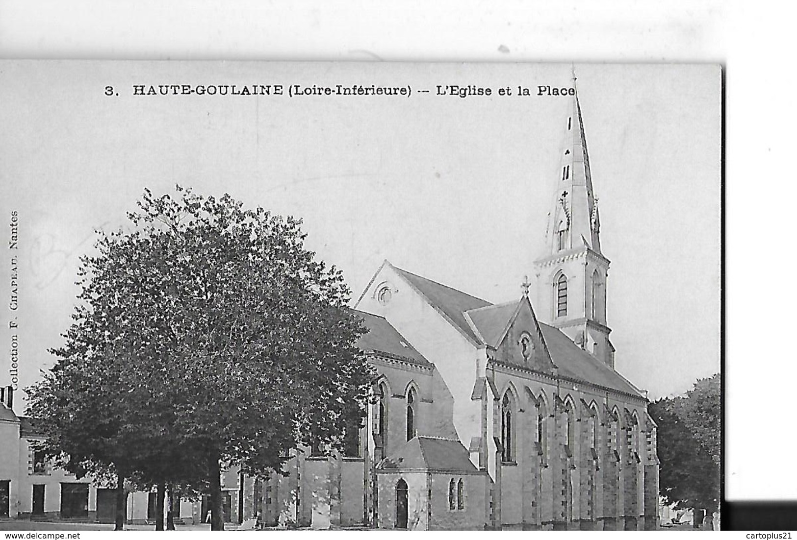 HAUTE GOULAINE   N 3   EGLISE ET LA PLACE    DEPT 44 - Haute-Goulaine