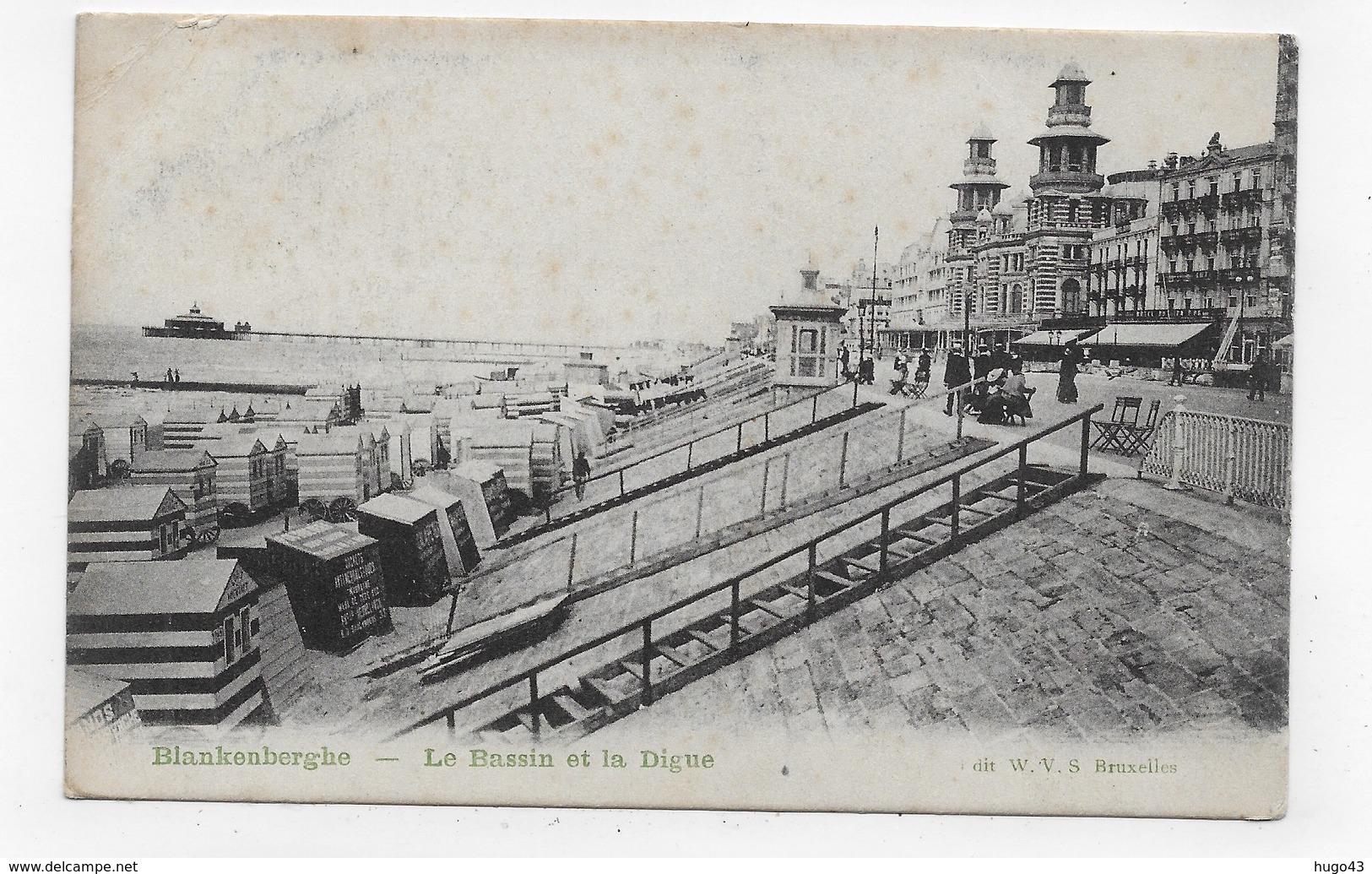 (RECTO / VERSO) BLANKENBERGE EN 1906 - LE BASSIN ET LA DIGUE - BEAU CACHET ET BEAU TIMBRE BELGE - CPA VOYAGEE - Blankenberge