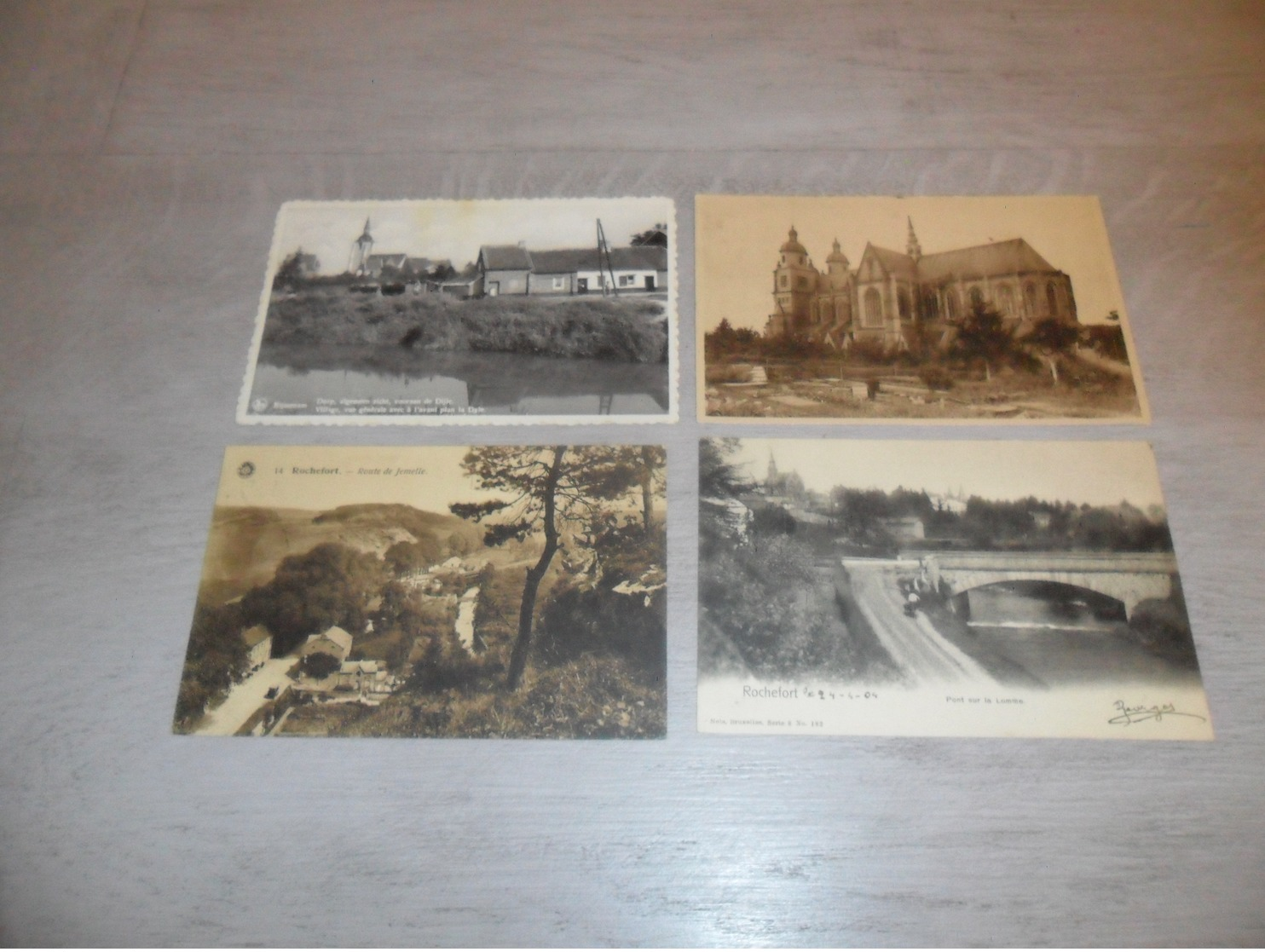 Grand beau lot de 100 cartes postales de Belgique        Groot mooi lot van 100 postkaarten van België