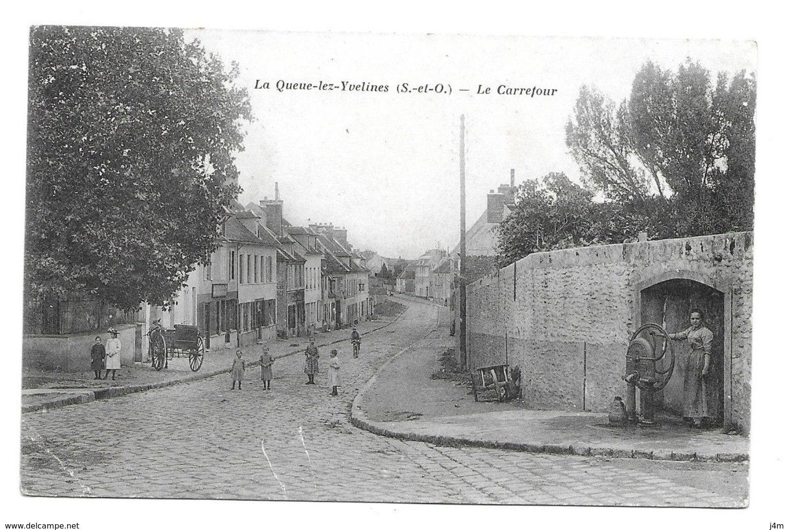 78/ YVELINES... LA QUEUE Les YVELINES: Le Carrefour.... BELLE ANIMATION.. - Autres & Non Classés