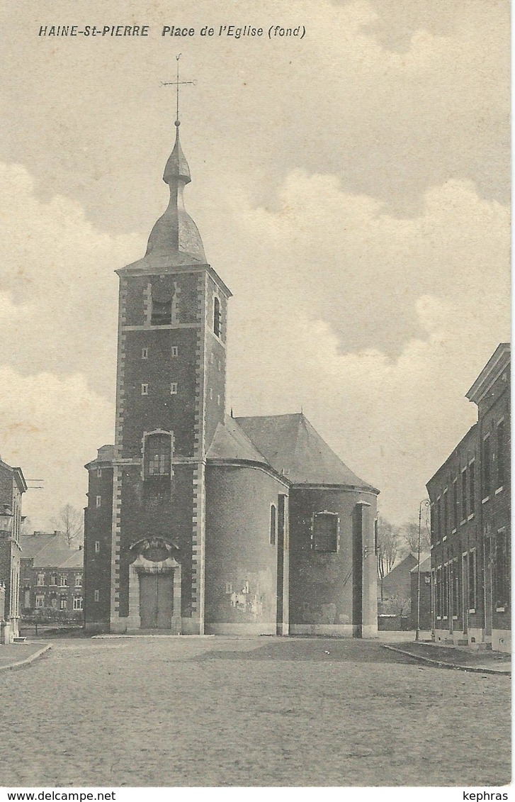 HAINE-ST-PIERRE : Place De L'Eglise (Fond) - RARE VARIANTE - La Louvière