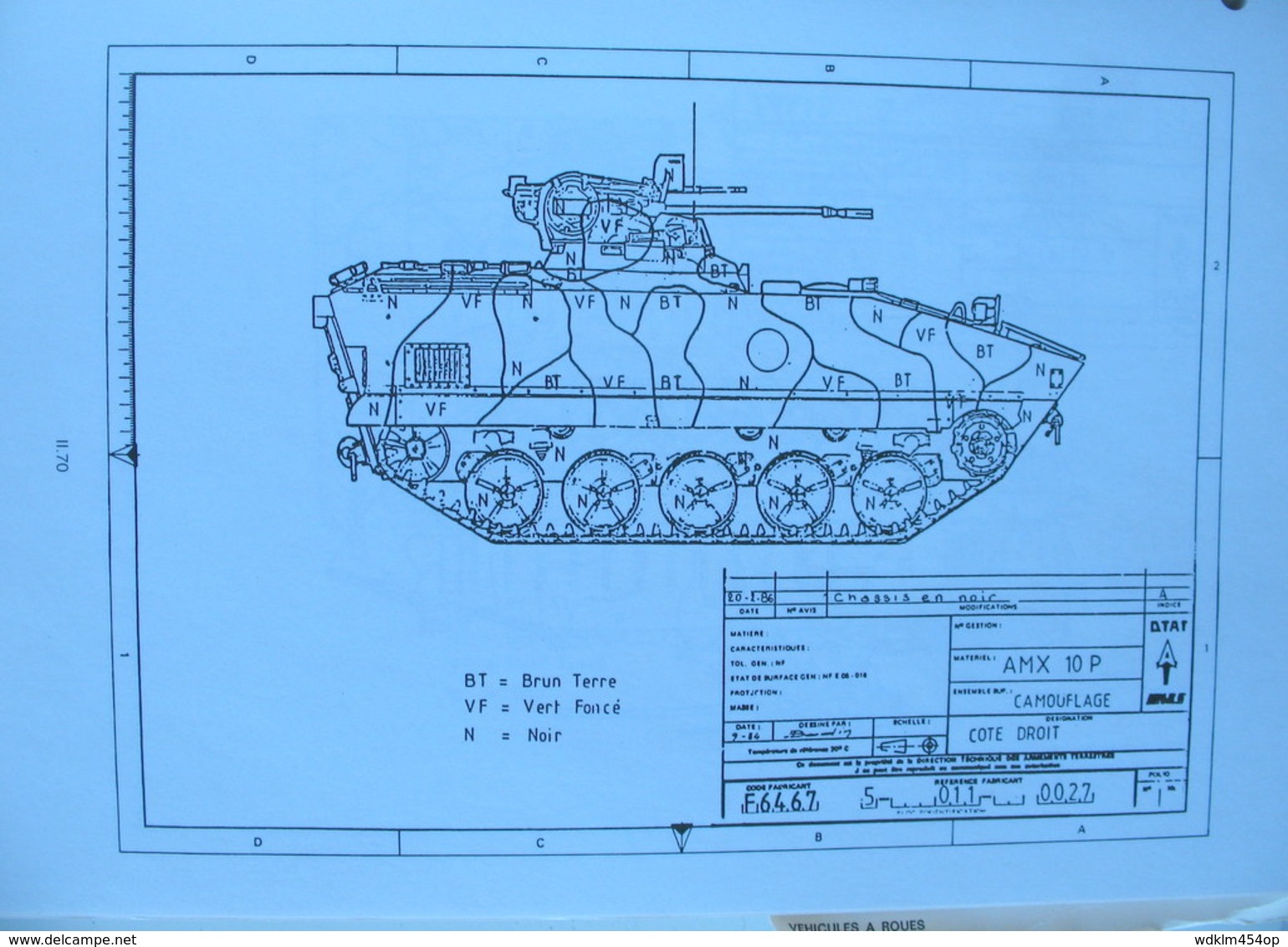 MILITAIRE  MAT 2636 édition 1989/92 INSTRUCTION TECHNIQUE MARQUAGES ET LE CAMOUFLAGE MATERIEL ARMEMENT  BLINDES  ROUES