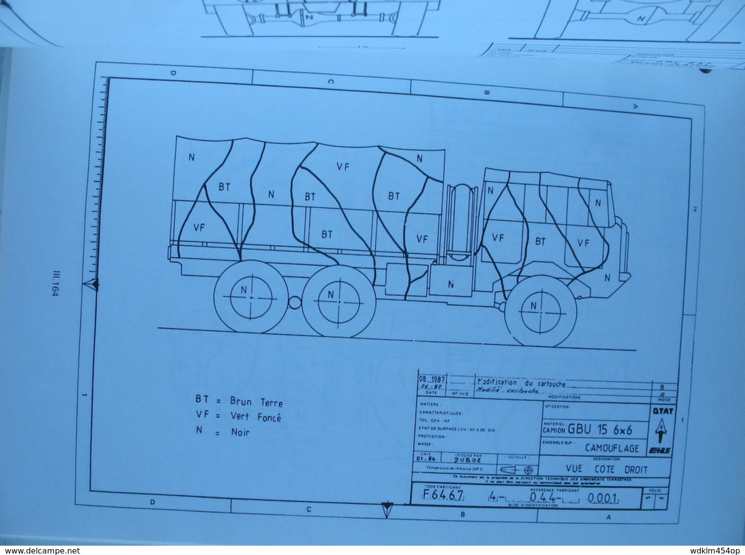 MILITAIRE  MAT 2636 édition 1989/92 INSTRUCTION TECHNIQUE MARQUAGES ET LE CAMOUFLAGE MATERIEL ARMEMENT  BLINDES  ROUES