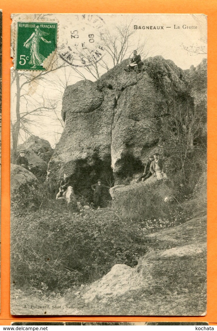 SPR512, Bagneaux, Animée, La Grotte, Circulée 1908 - Bagneaux Sur Loing