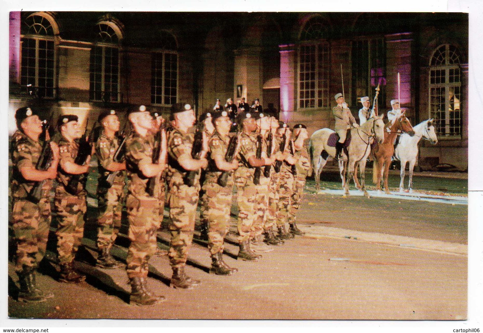 - CPM LUNÉVILLE (54) - Fête De La Cavalerie Du 6 Juin 1998 (belle Animation) - - Luneville