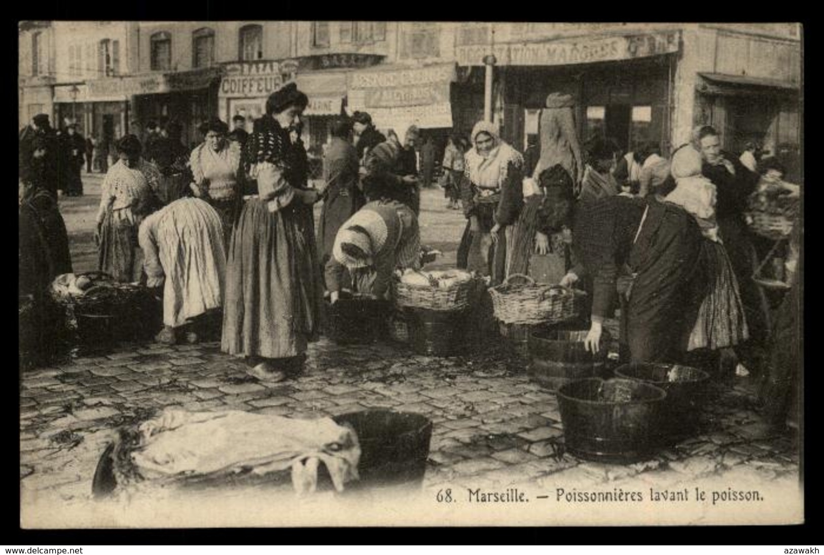 13 - Marseille 68 Poissonnières Lavant Le Poisson #01169 - Petits Métiers