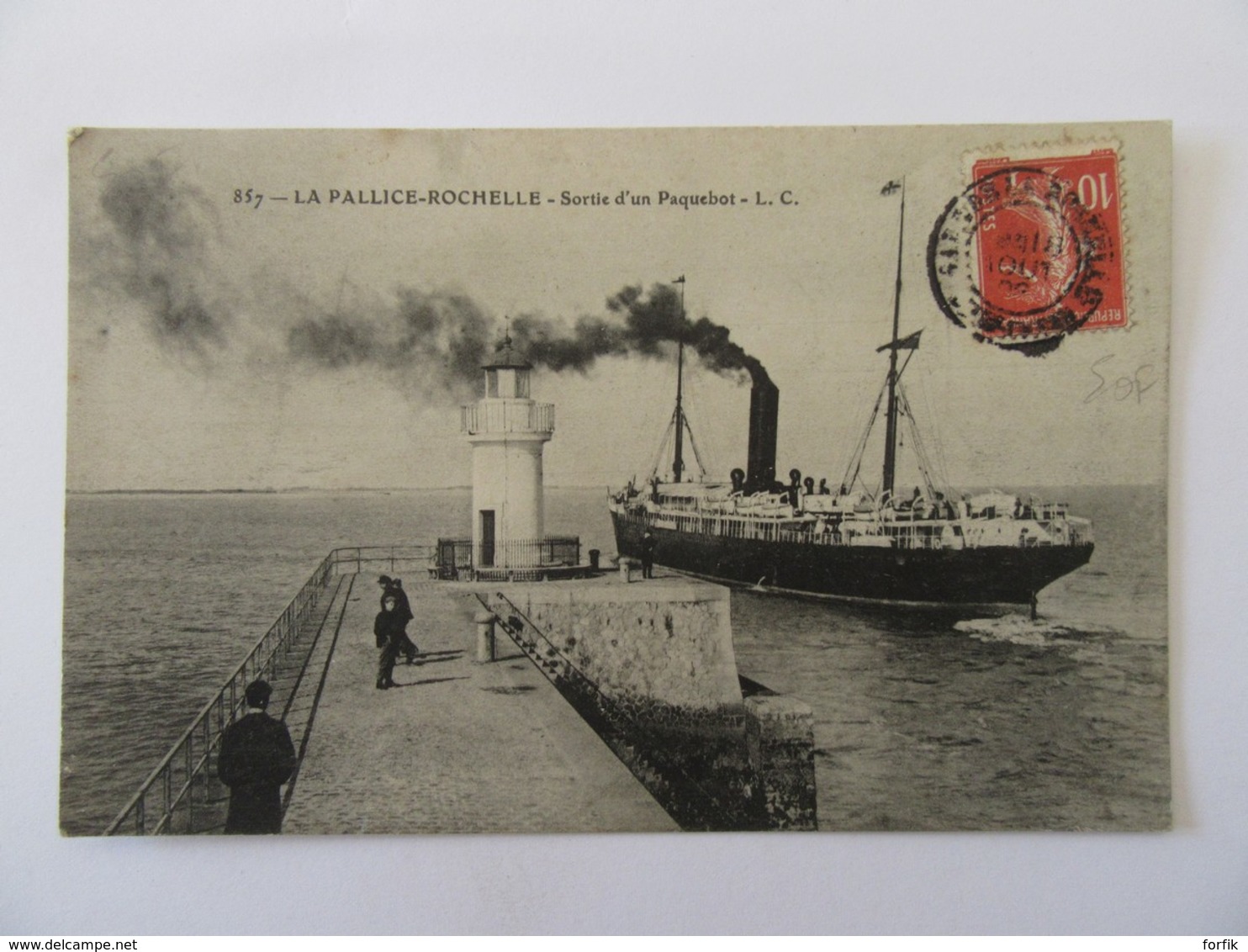 La Pallice Rochelle N°857 - Sortie D'un Paquebot - Carte Animée, Circulée En Août 1908 - La Rochelle