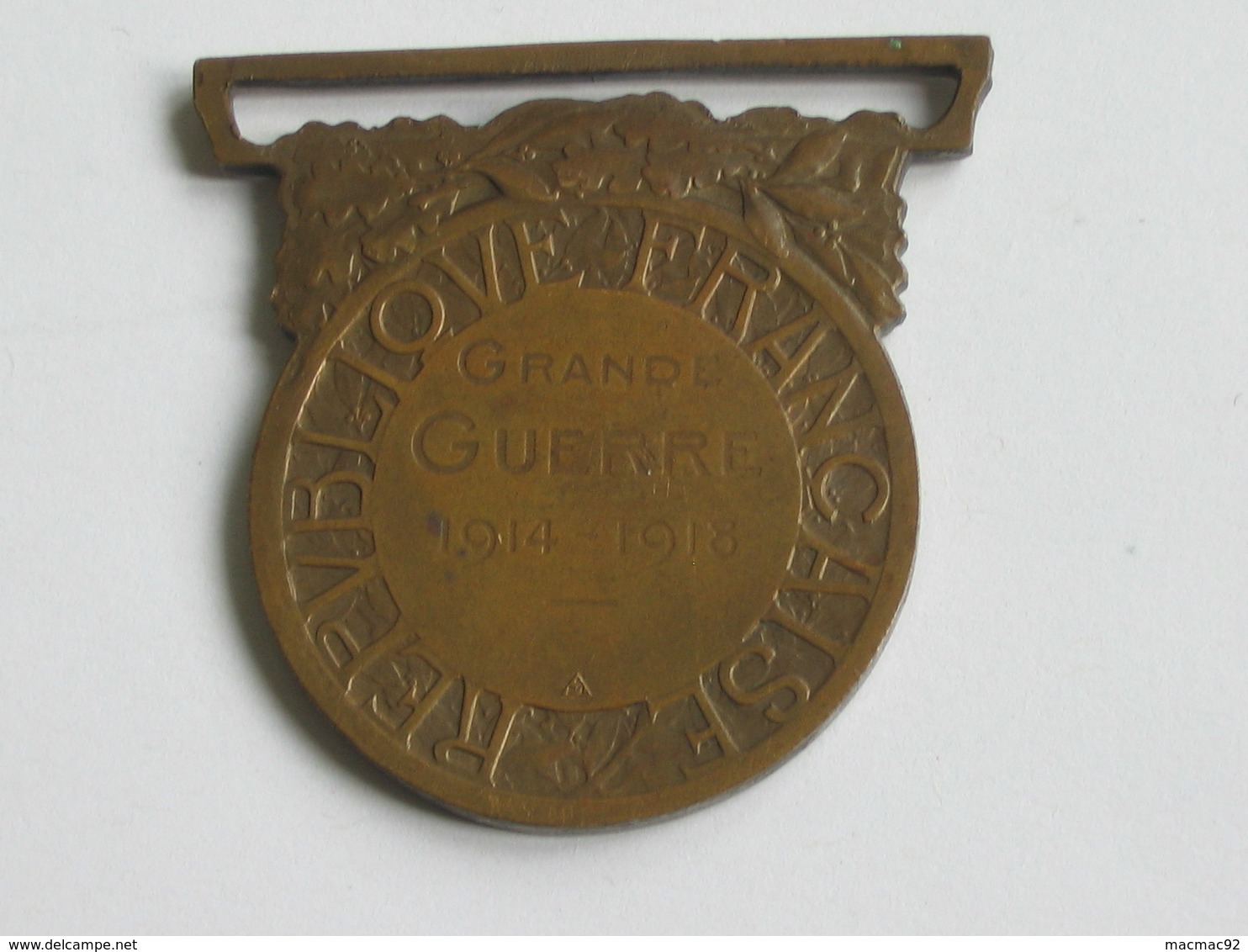 Décoration Militaire  Médaille Commémorative De La Guerre 1914-1918  ***** EN ACHAT IMMEDIAT **** - France