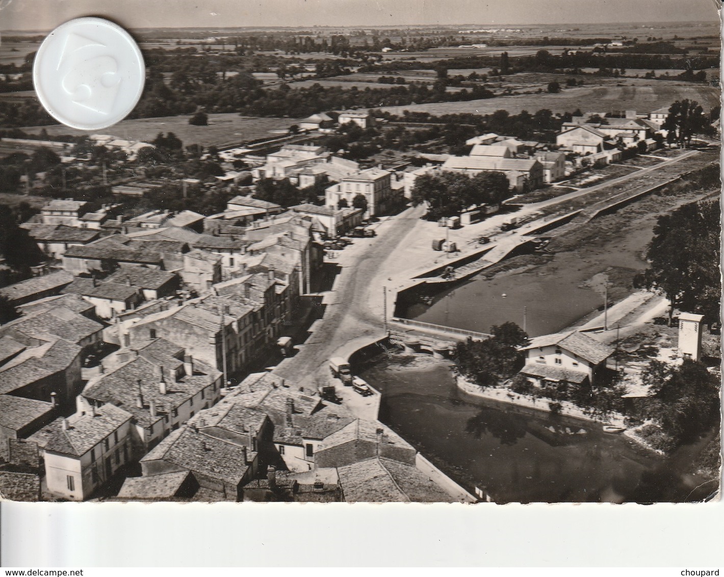 17 -Très Belle Carte Postale Semi Moderne De SAUJON  Vue Aérienne - Saujon