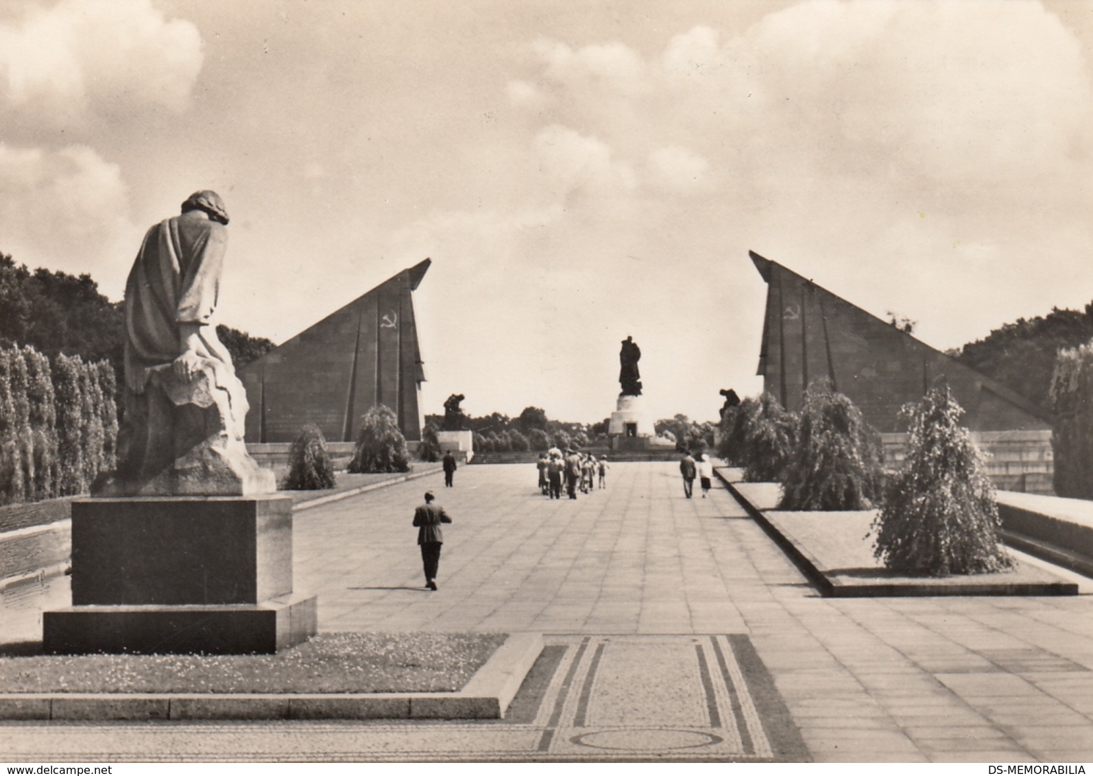 Berlin Treptow - Sowjetisches Ehrenmal - Treptow