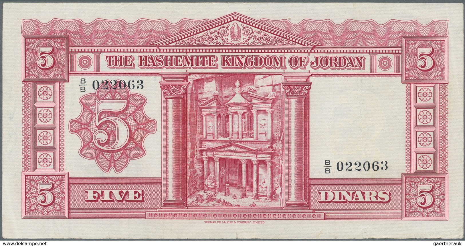 Jordan / Jordanien: 5 Dinars L.1949 (1952), P.7, Still Crisp Paper And Bright Colors With A Few Fold - Jordanien