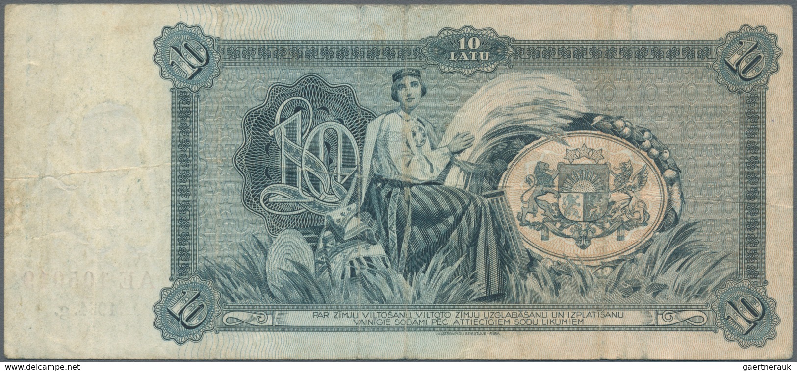 Latvia / Lettland: Set Of 2 Notes Containing 10 Latu 1933 & 1934 P. 24a, 25f, Both Used With Folds A - Lettonia