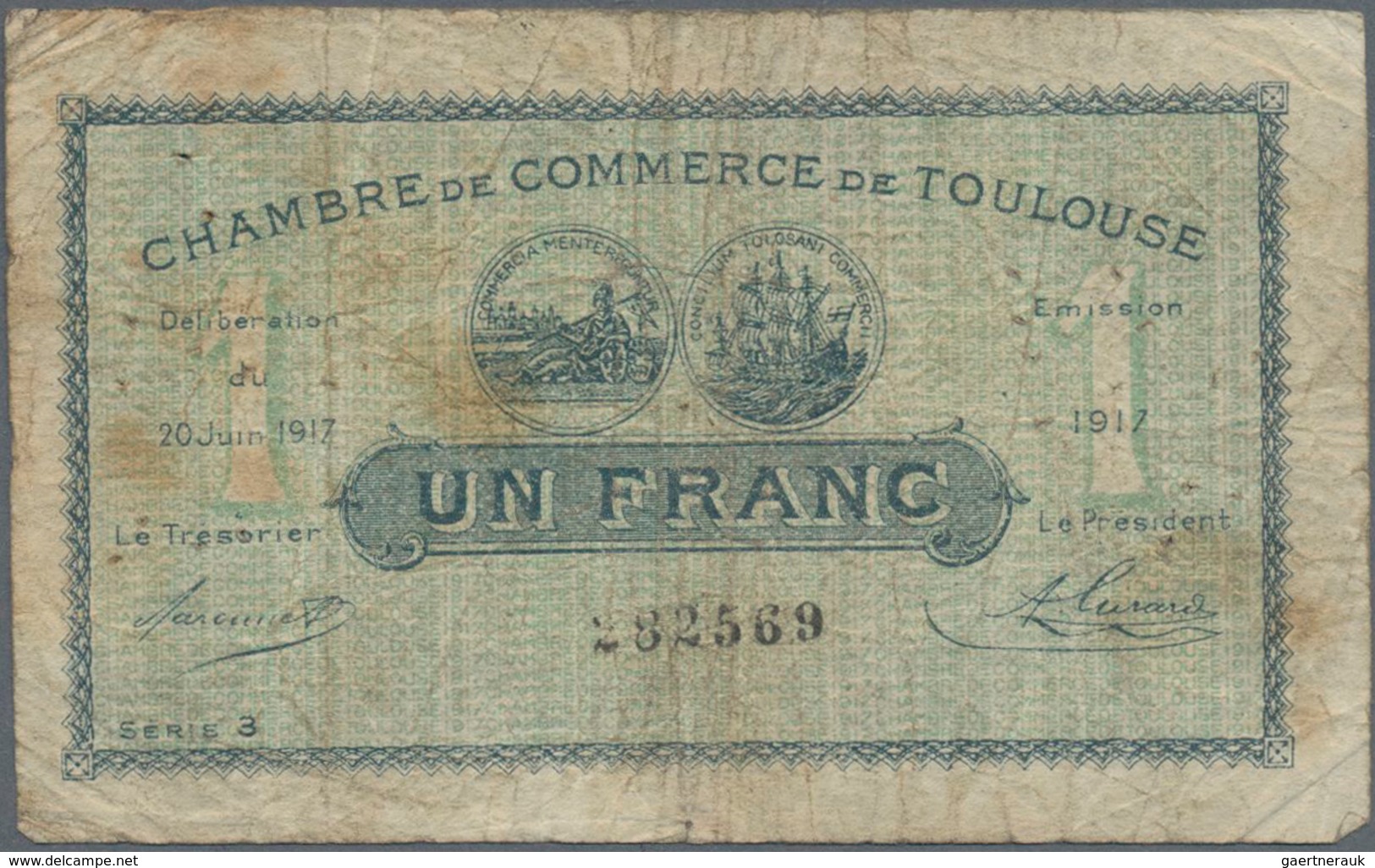 France / Frankreich: Collectors book with 111 pcs. Notgeld from different French cities and municipa