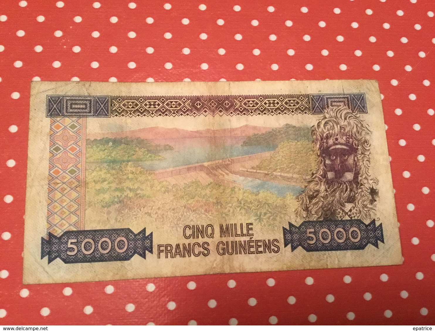 5000F 1985 TB - Guinea