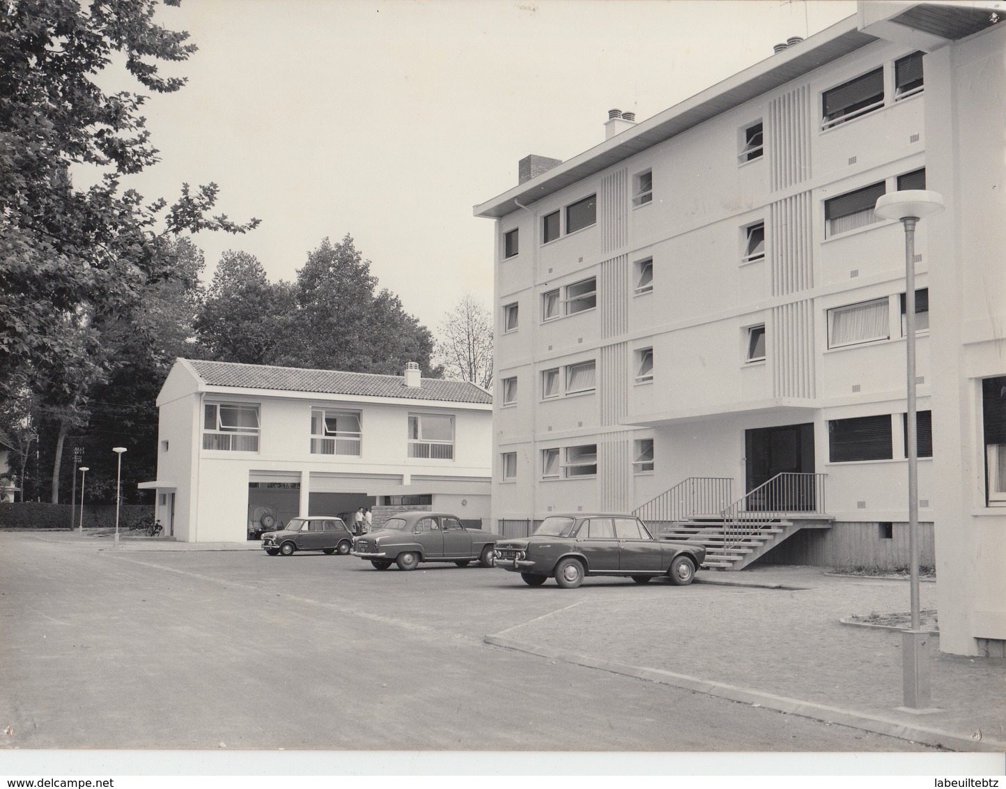 PAYS BASQUE - CAMBO LES BAINS - Douanes - Lot De 5 Photos - Peugeot Renault 4L Dauphine   PRIX FIXE - Lieux