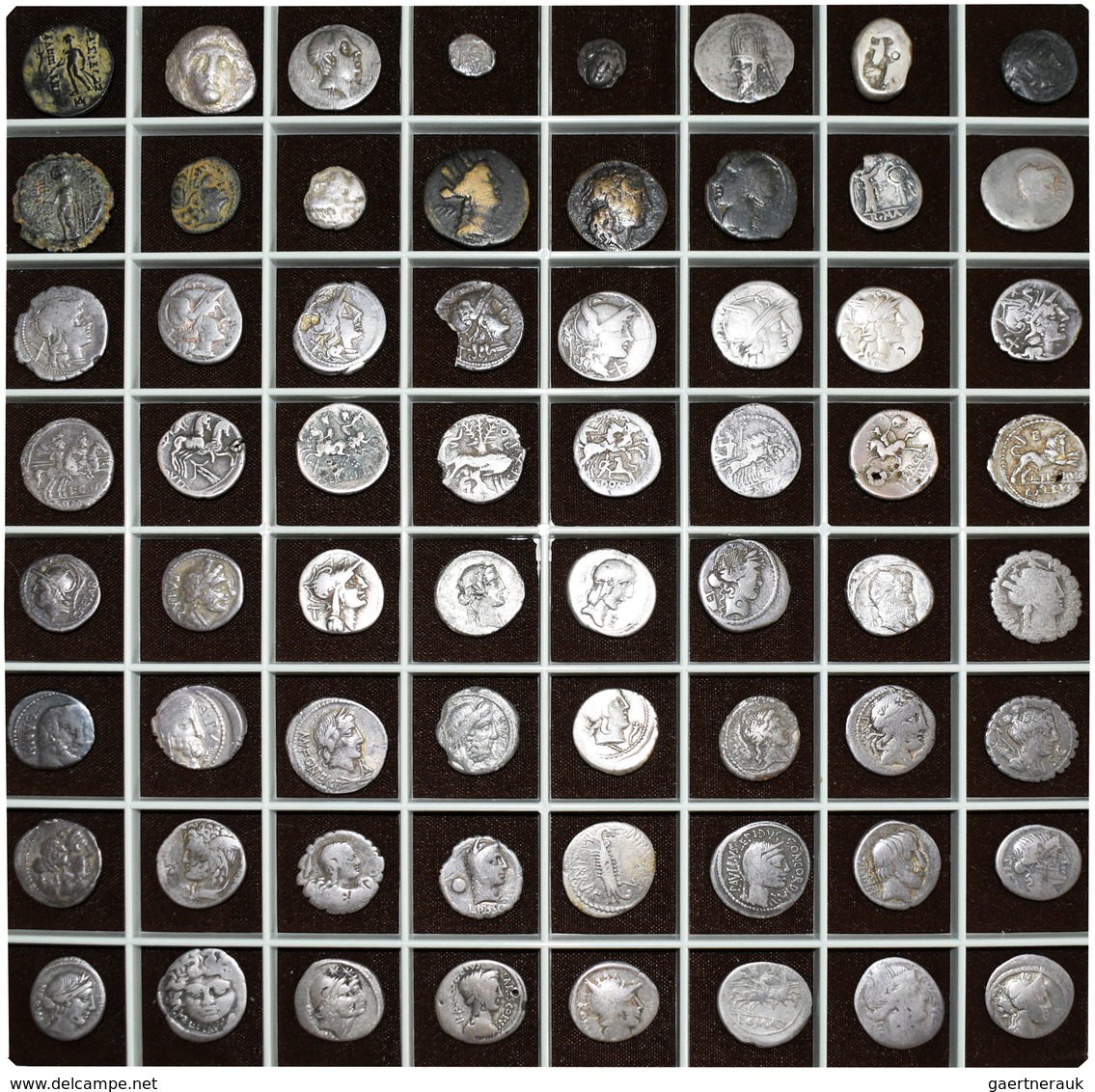 Antike: Eine Auf 14 Schuber Verteilten Sammlung Von Insgesamt 720 Antiken Münzen: Griechische Münzen - Otros & Sin Clasificación