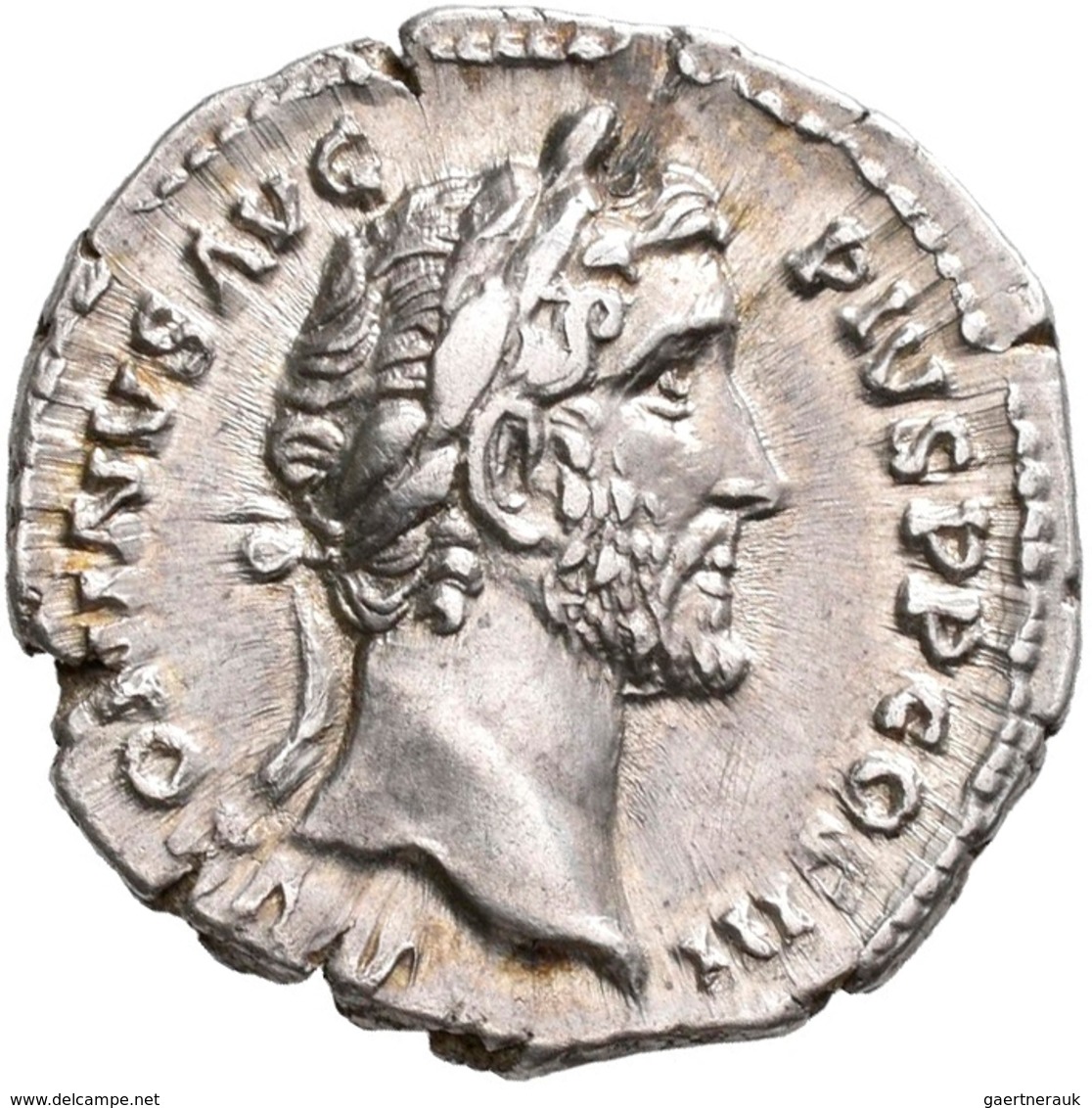 Antike: Lot 11 AR-Denare; Domitianus 69-96 Nerva 96-98, Traianus 98-117, Hadrianus 117-138, Antoninu