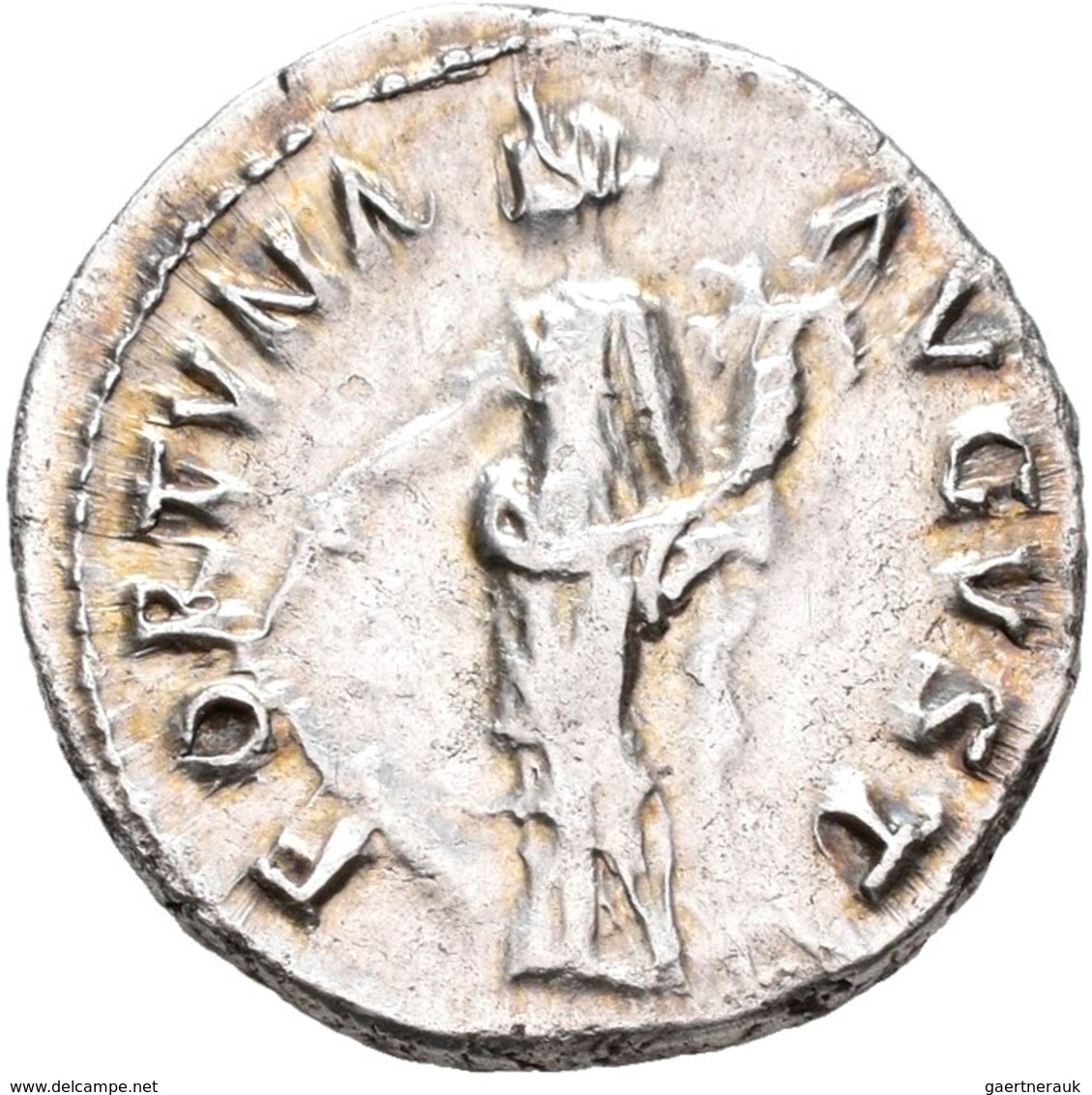 Antike: Lot 11 AR-Denare; Domitianus 69-96 Nerva 96-98, Traianus 98-117, Hadrianus 117-138, Antoninu