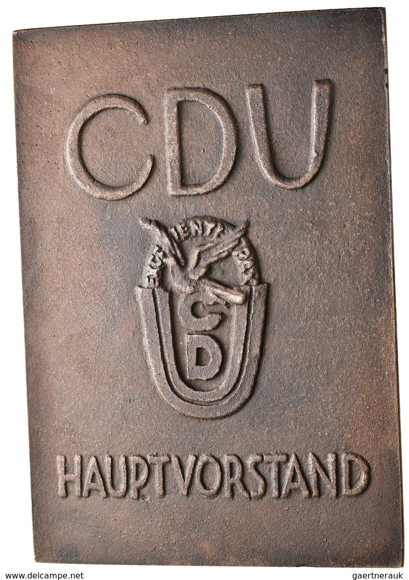 Medaillen Deutschland: Deutsche Demokratische Republik: Bronzeguss-Plakette 1957, Unsigniert, Auf Ot - Sonstige & Ohne Zuordnung