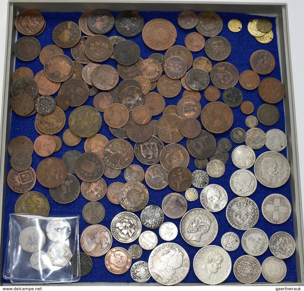 Alle Welt: Lot Ca. 150 Münzen, Dabei: Prägungen Aus Dem Zeitraum 16.- Anfang 20. Jhd. In Silber, Bil - Other & Unclassified