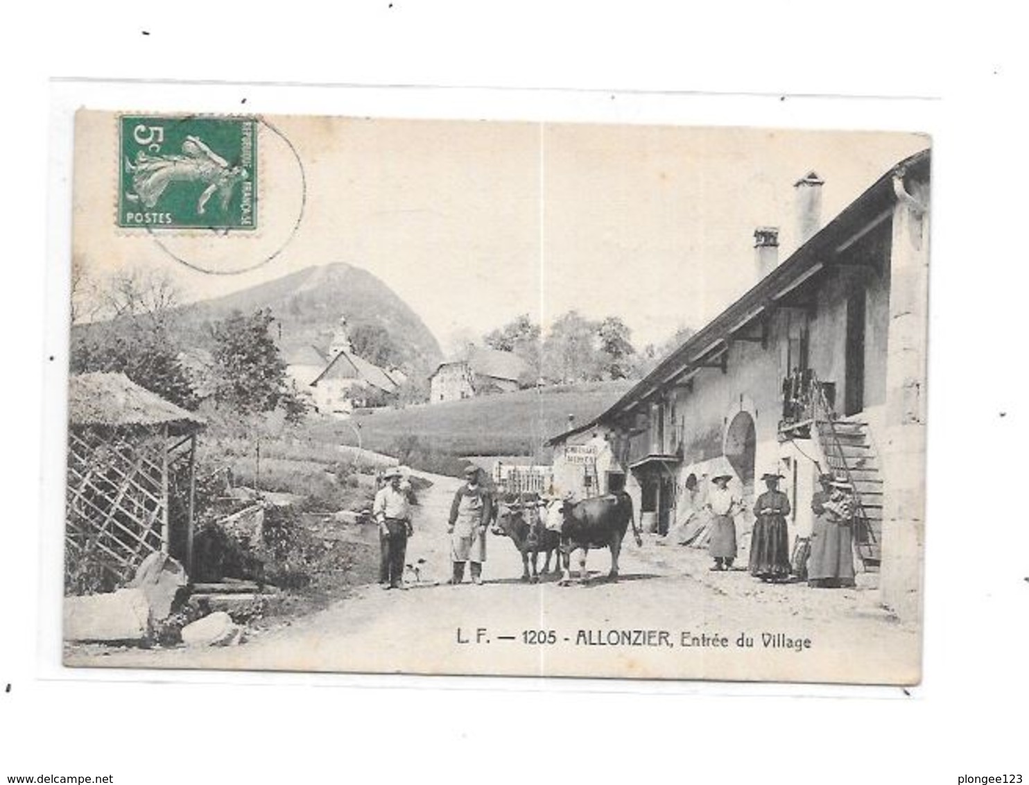 74 - ALLONZIER : Entrée Du Village, - Autres & Non Classés