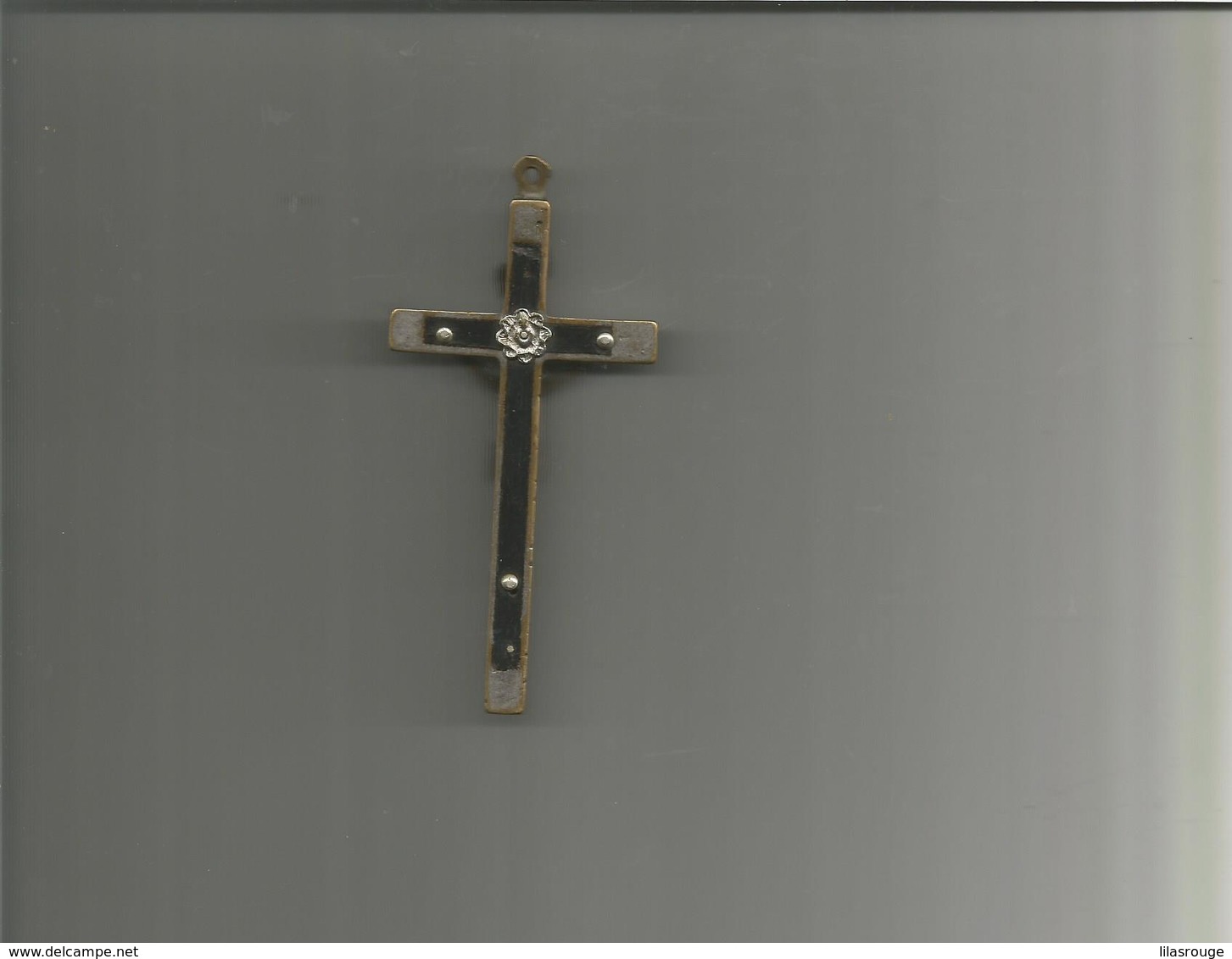 CRUCIFIX    10 CM X 5 CM - Religion & Esotérisme