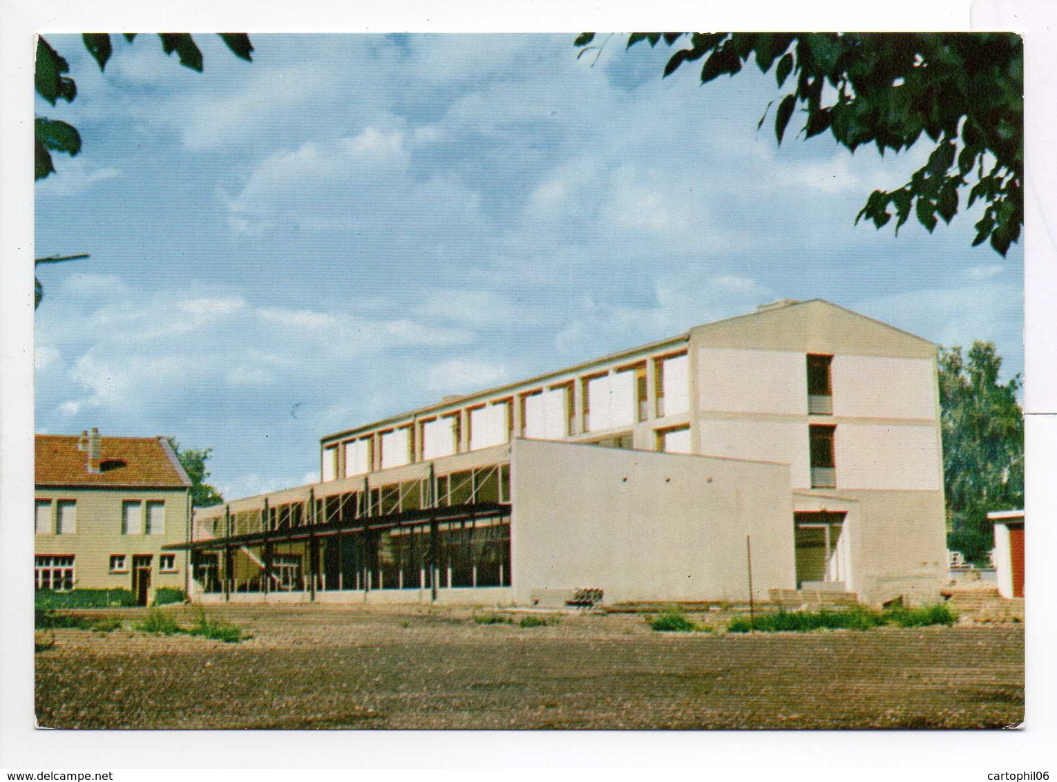 - CPM LUNÉVILLE (54) - INSTITUTION SAINT-PIERRE-FOURIER - Le Réfectoire Et Le Bâtiment... - Luneville