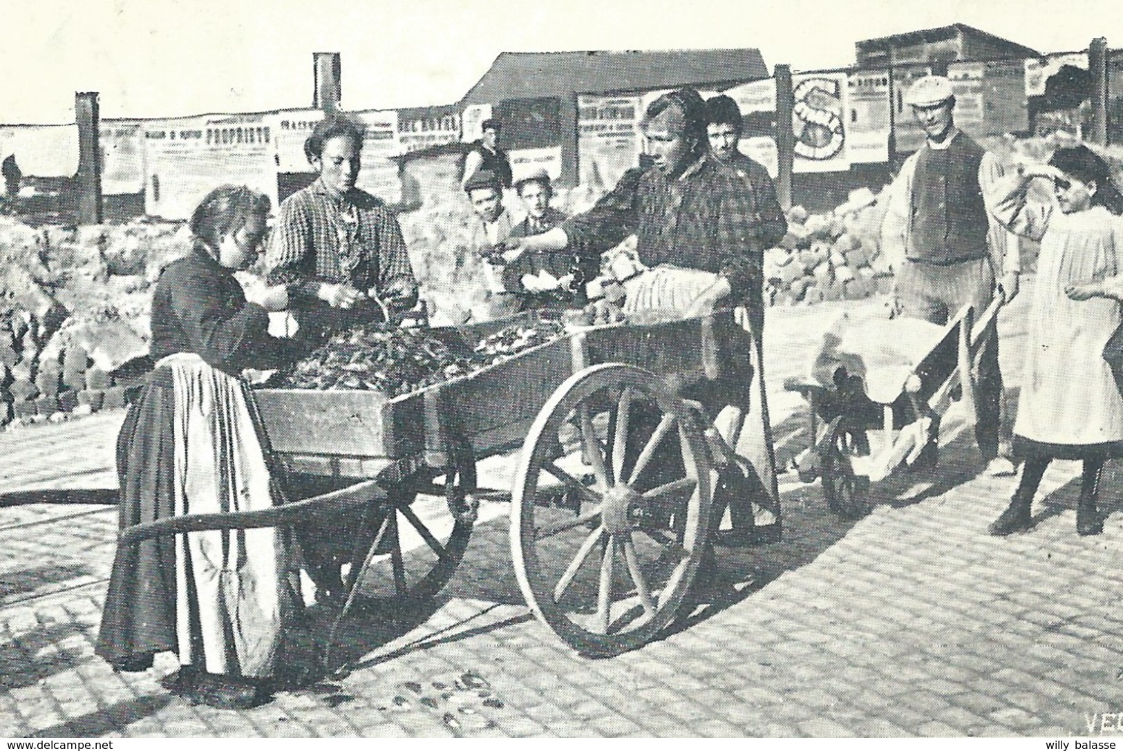 +++ CPA - Marchandes De Moules Flamandes - Marchant Ambulant - Petit Métier - Cachet Ostende  Oostende 1903   // - Marchands Ambulants