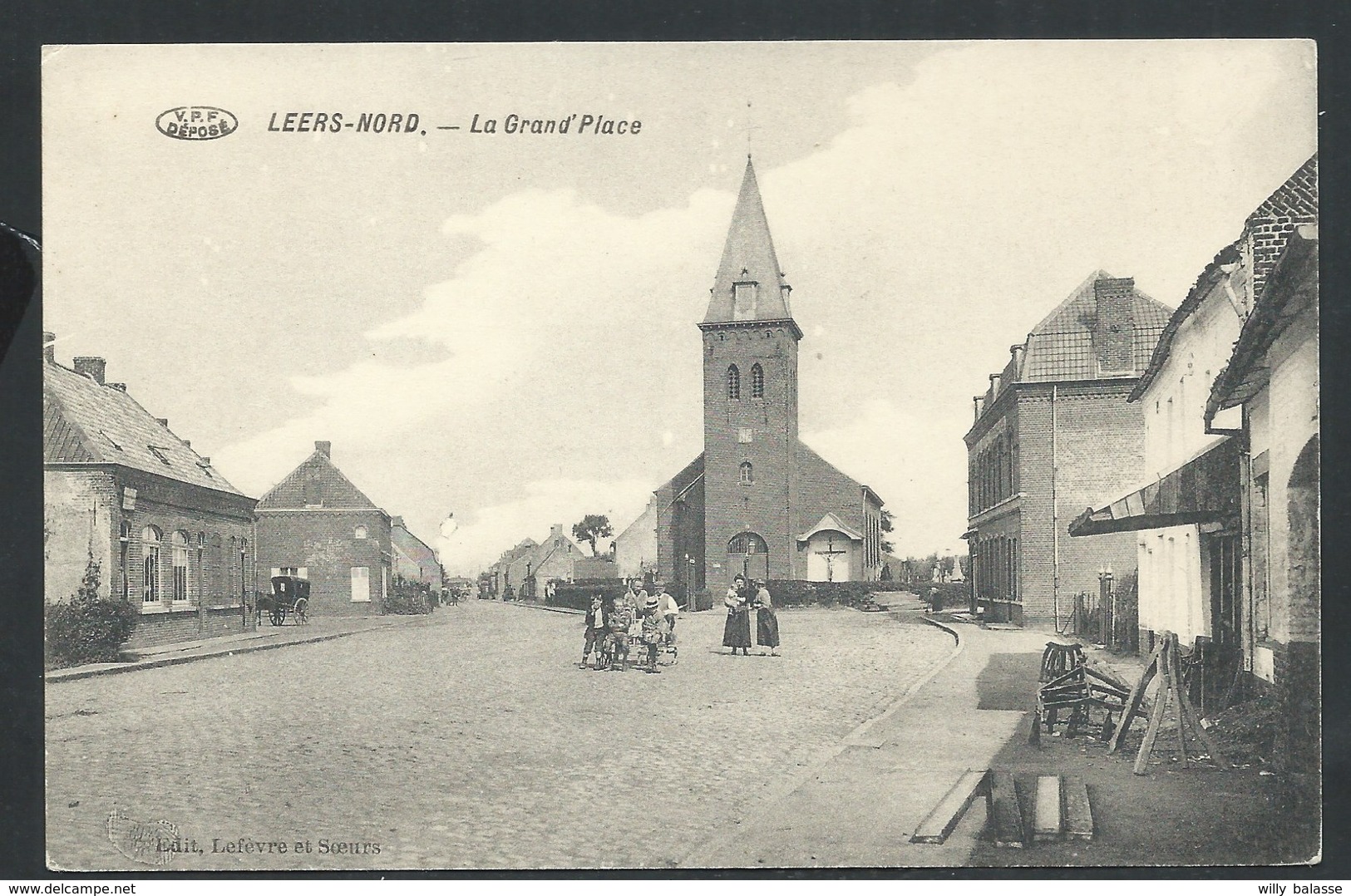 +++ CPA - Estaimpuis - LEERS NORD - La Grand'Place - Carte Animée    // - Estaimpuis