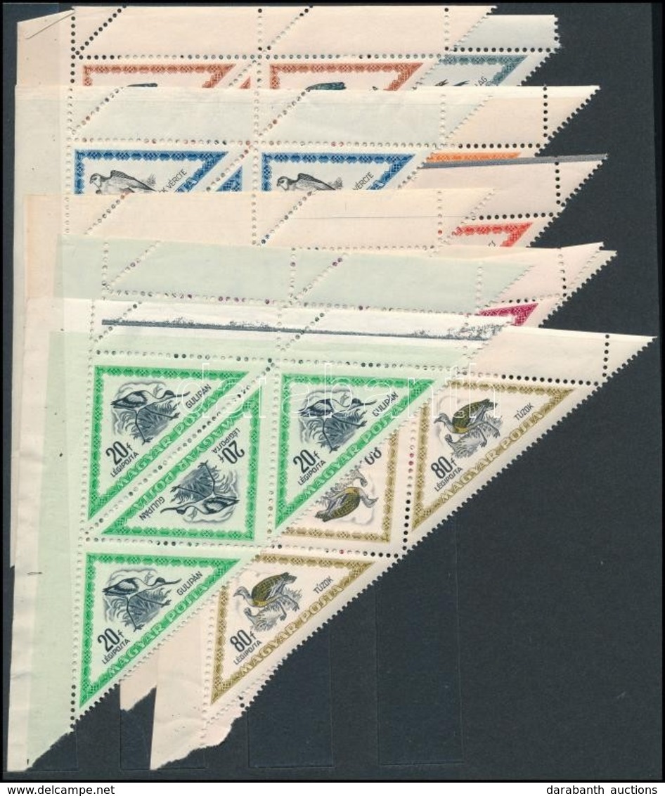 ** 1952 Madarak Sor 4-es összefüggésekben (2 Benne Tete-beche) (16.000) - Autres & Non Classés