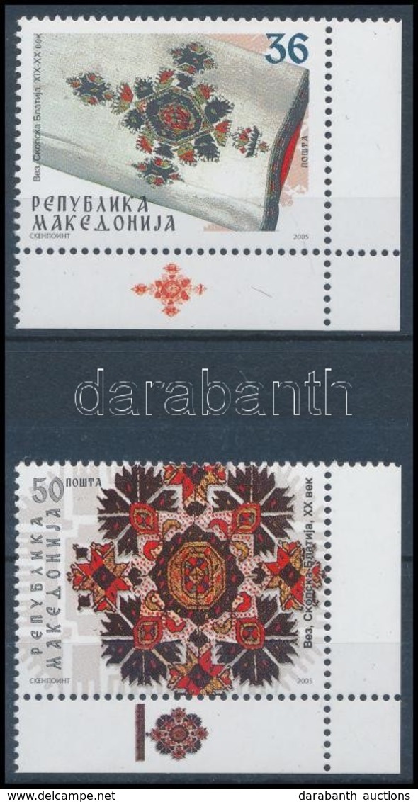 ** 2005 Művészet, Hímzés ívsarki Sor,
Art, Embroidery Corner Set
Mi 342-343 - Other & Unclassified