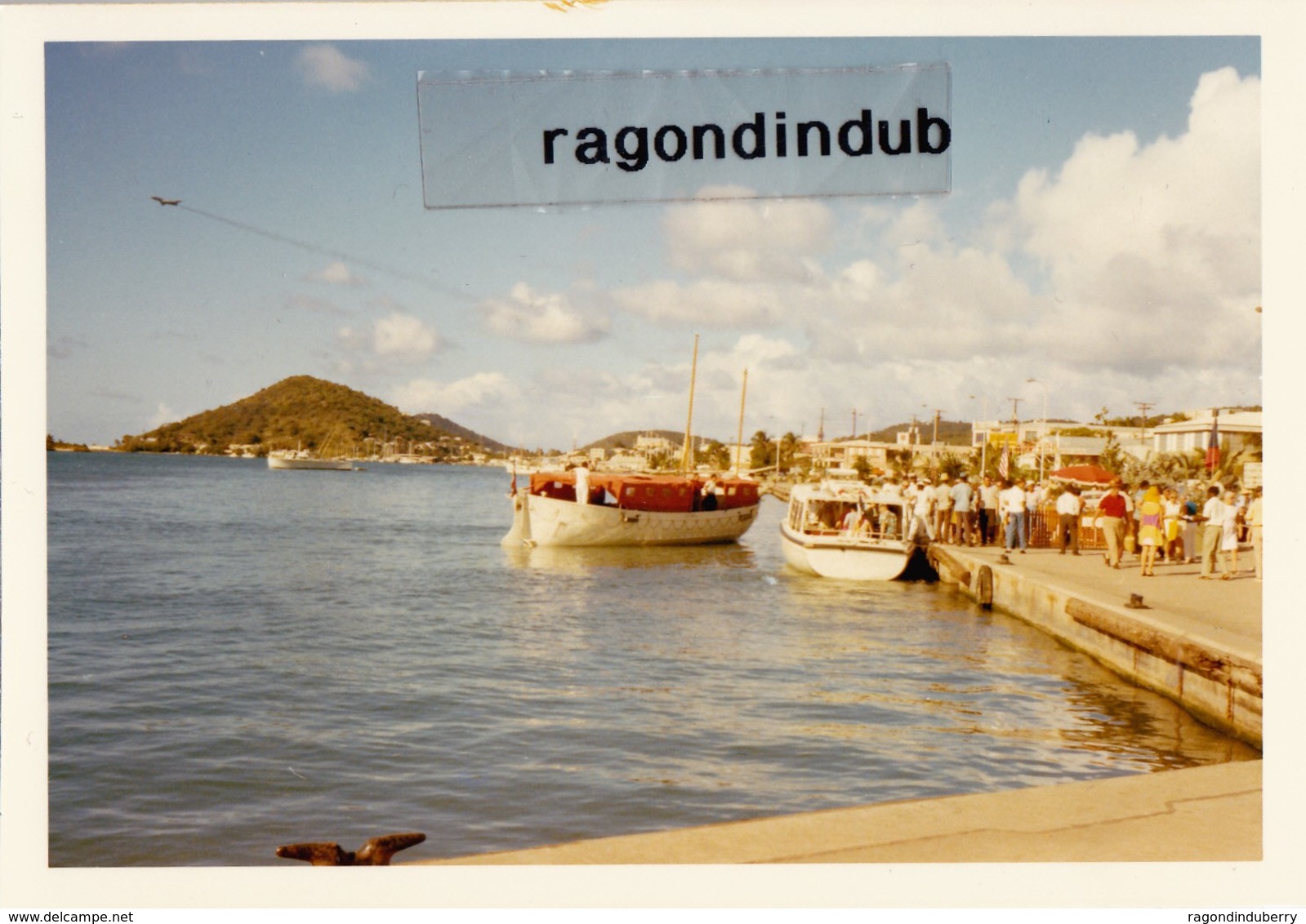 PHOTO - PAQUEBOT FRANCE - 3 Phot Voy Aux ANTILLES 1970 - En Rade Des Iles Vierges (petit Plan Du Paqu) Vue Du Pont Et B - Bateaux