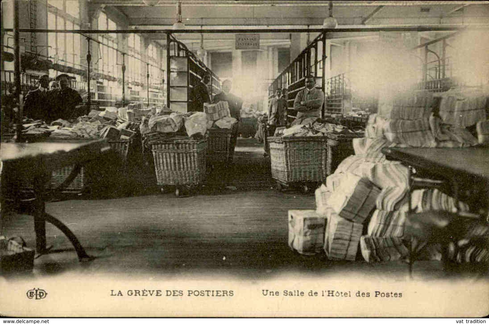 FRANCE - Carte Postale - Grèves Des Postiers - Une Salle De L 'hôtel Des Postes -  L 29577 - Sciopero