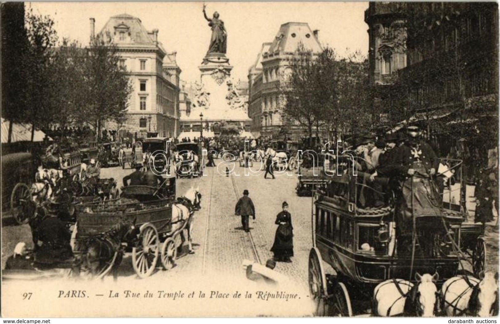 ** T1 Paris, La Rue Du Temple Et La Place De La République / Street View With Omnibuses, Monument - Non Classés