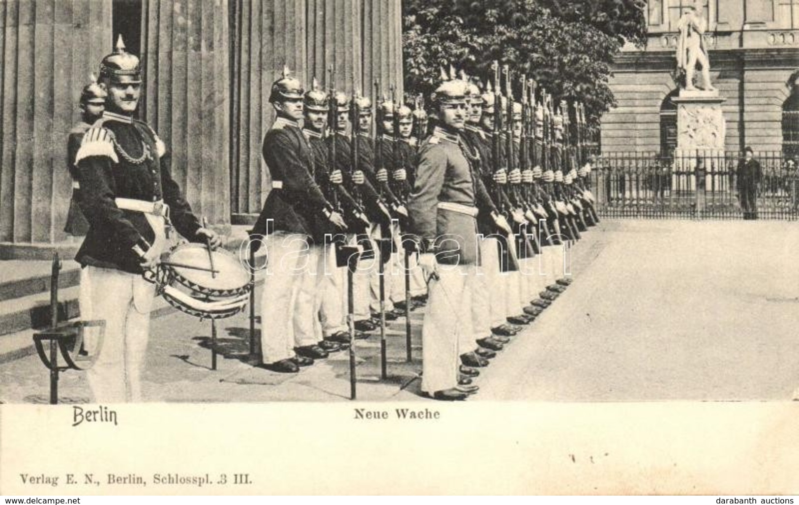 ** T1 Berlin, Neue Wache / Castle Guard - Non Classés