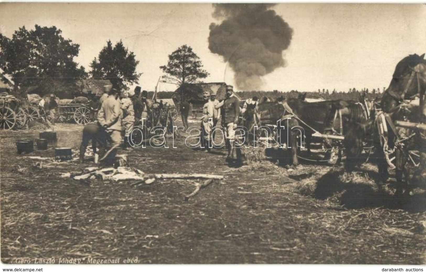 * T1/T2 1917 Megzavart Ebéd. Gerő László Főhdgy. Hadifénykép Kiállítás / WWI Hungarian Military, Explosion During Lunch. - Zonder Classificatie