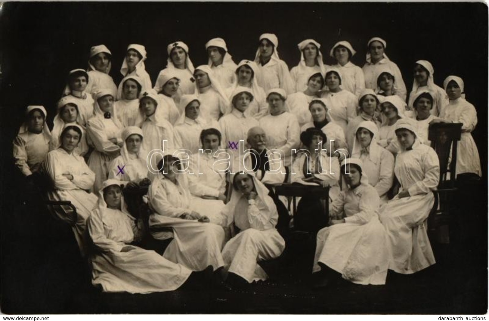 T2 Graz, 9. Háborús Nővérkurzus Résztvevői A Professzorral / 9. Kriegskurs Für Krankenpflege / WWI K.u.k. Military, Nurs - Non Classés