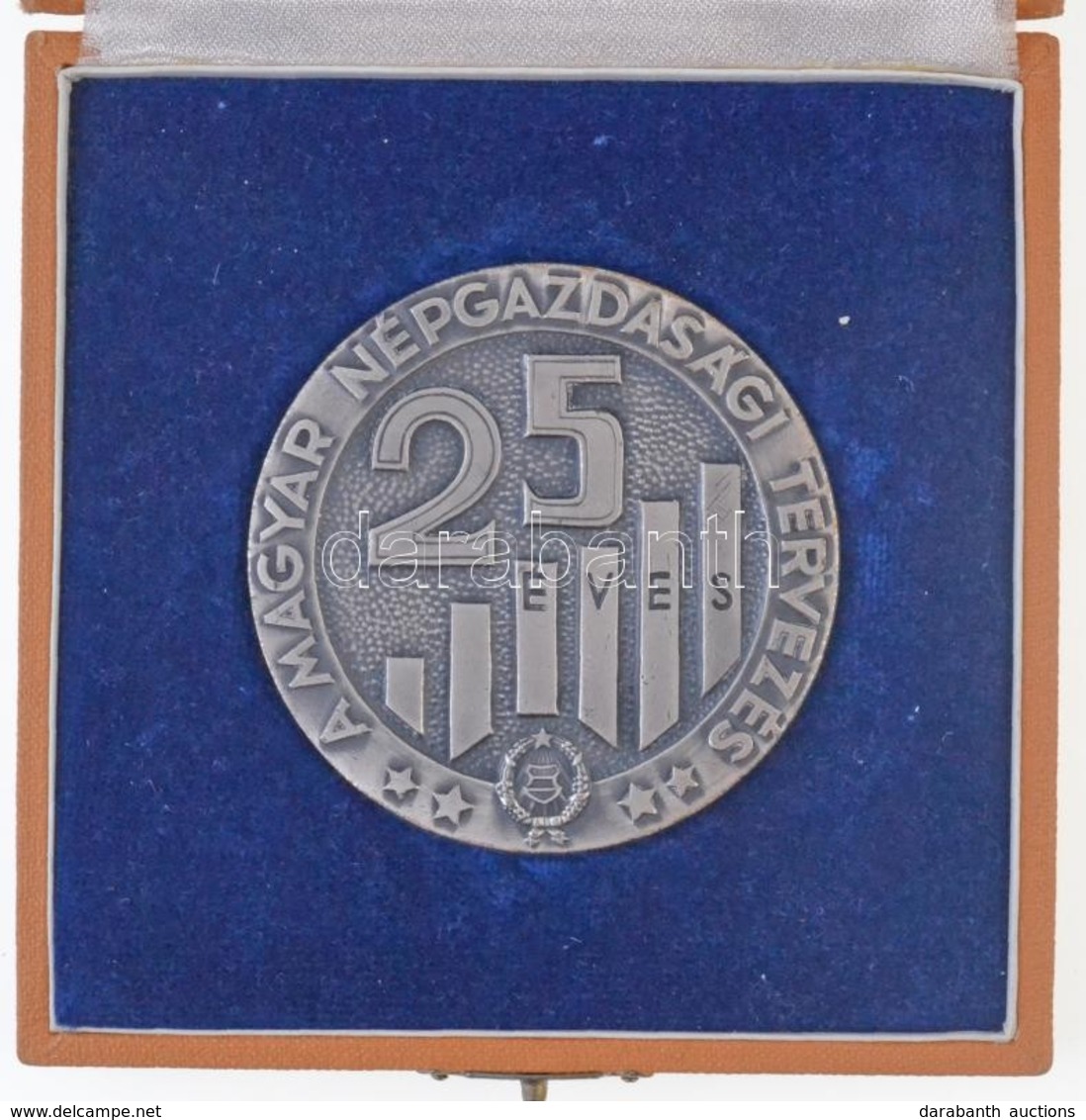 1972. '25 éves A Magyar Népgazdasági Tervezés 1947-1972' Ezüstözött Fém Plakett Dísztokban (60mm) T:1- - Non Classés