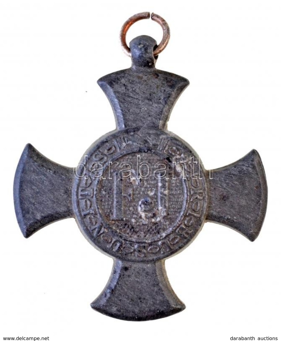 1916. 'Vas Érdemkereszt' Hadifém Kitüntetés Mellszalag Nélkül T:2
Hungary 1916. 'Iron Merit Cross' War Metal Decoration  - Autres & Non Classés