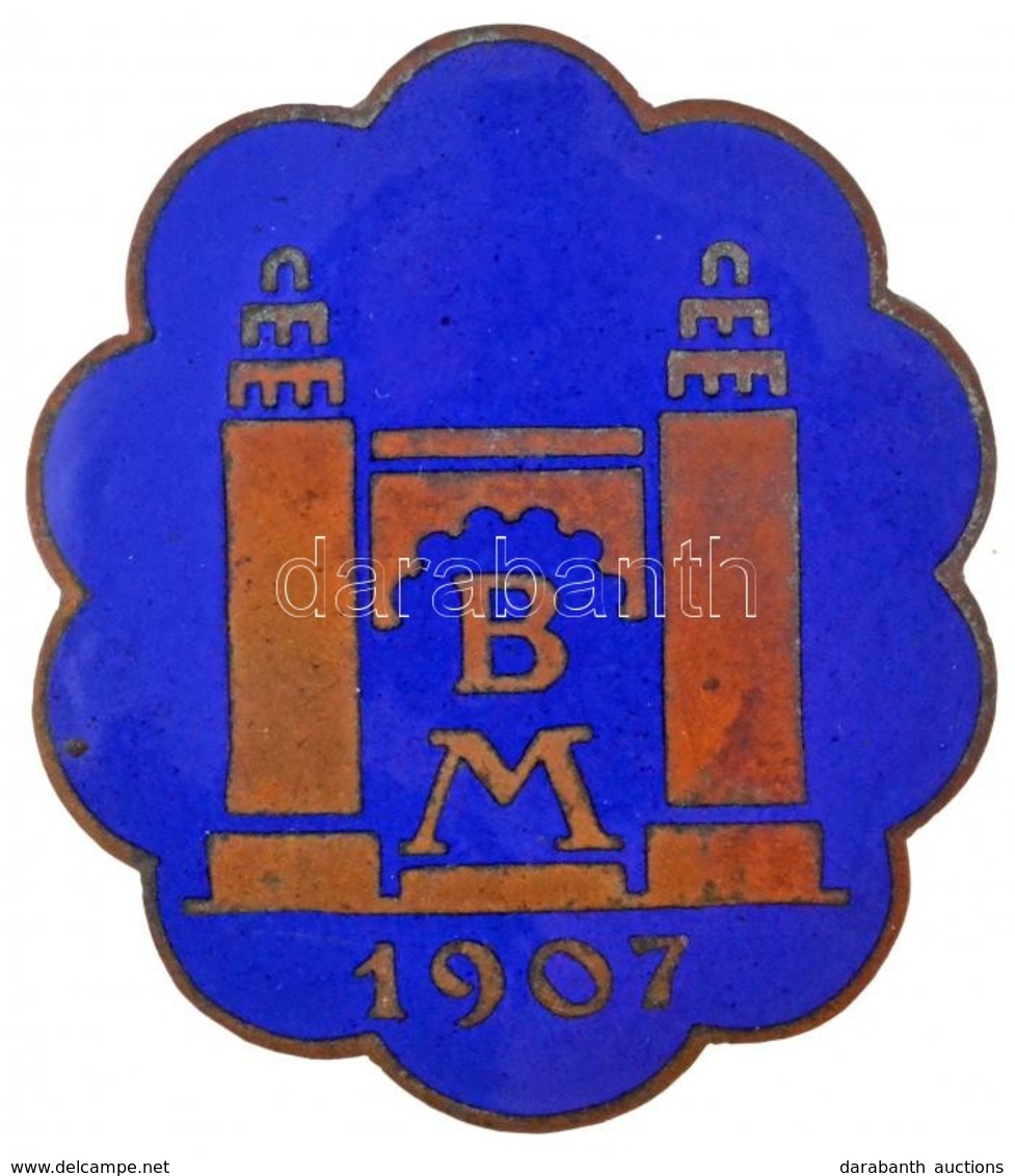 ~1930-1940. 'BM (Baár-Madas Gimnázium) 1907' Zománcozott Br Jelvény (41x35,5mm) T:1- - Unclassified