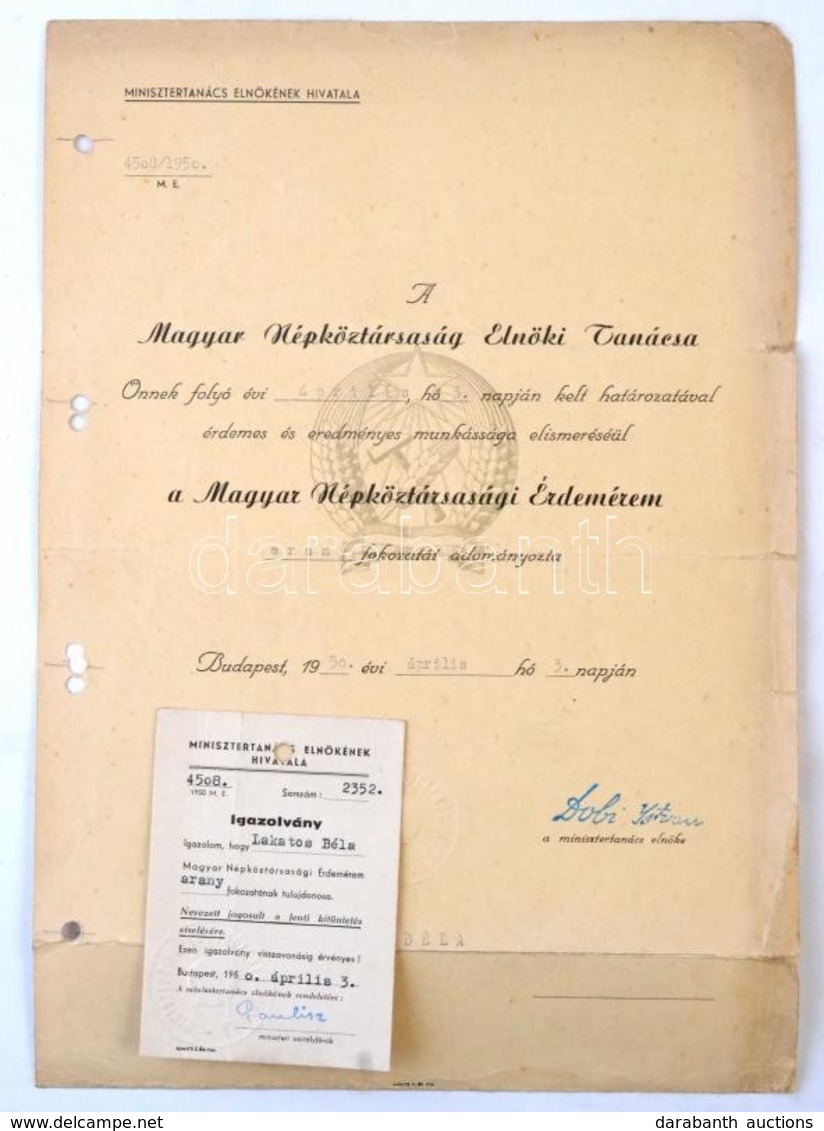 1950. A Magyar Népköztársasági Érdemérem Arany Fokozatának Adományozói Oklevele, Mellette Viselésre Jogosító Igazolvány. - Unclassified